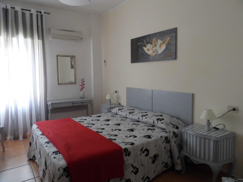 Lina Hotel Stintino Zimmer foto