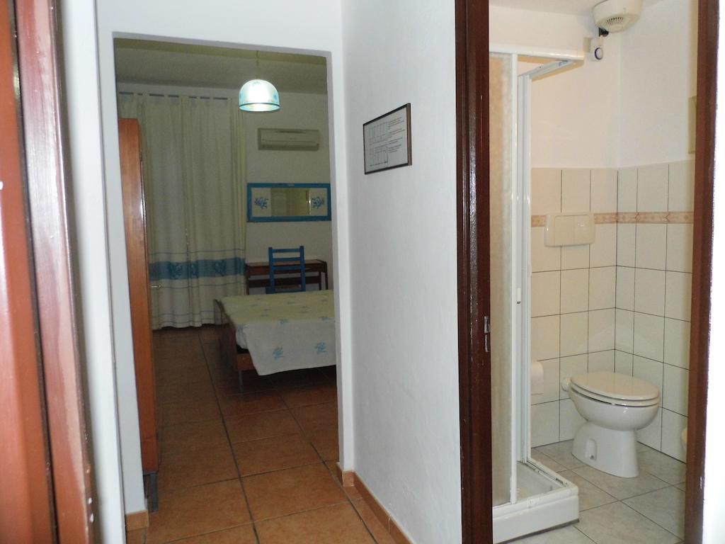 Lina Hotel Stintino Zimmer foto